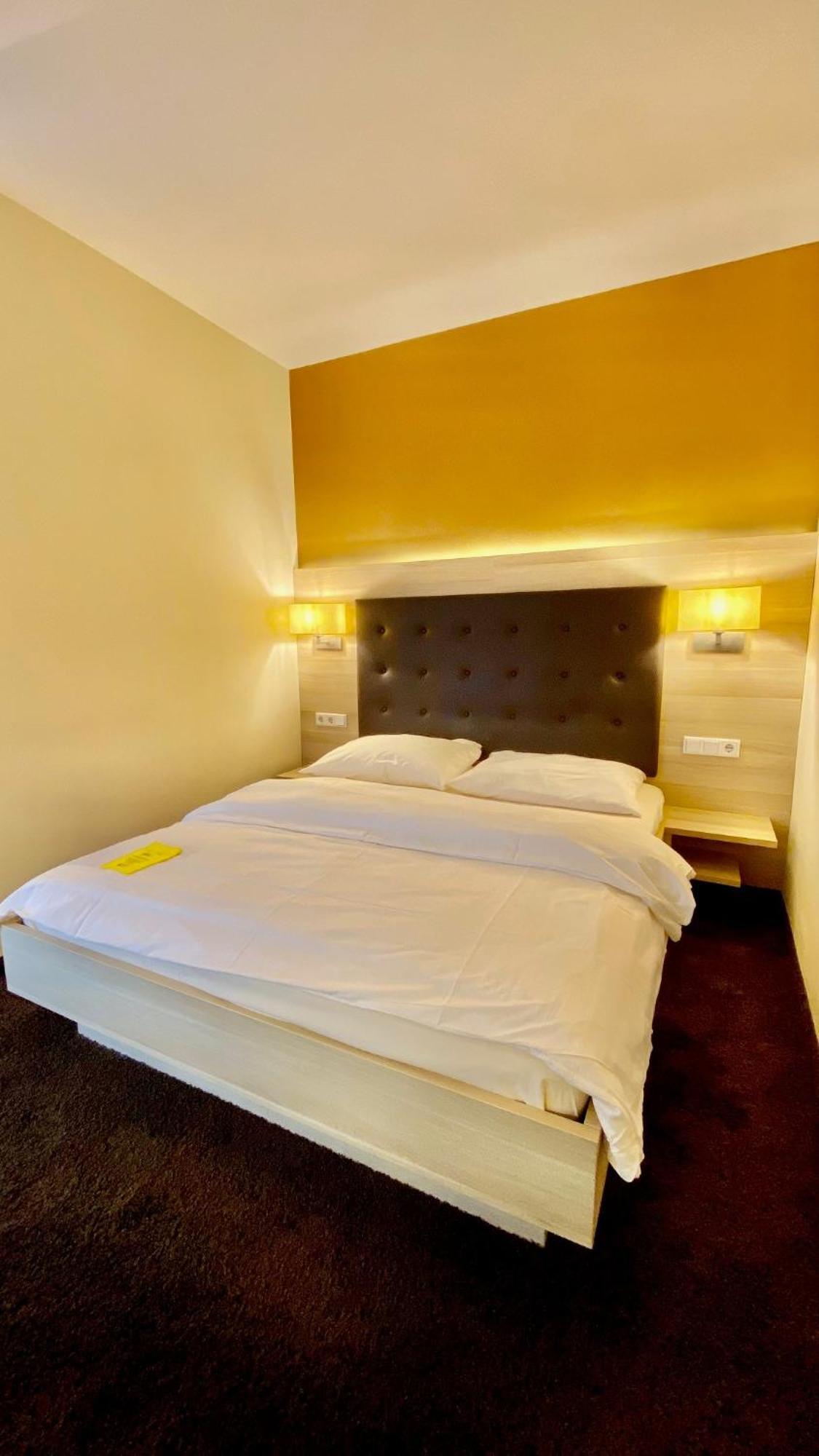Hotel Bacchus Bensheim Rom bilde